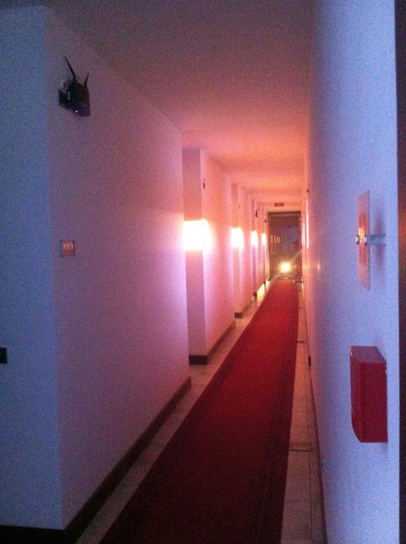 La Corte Albergo Meublé Bagnolo San Vito Exterior foto